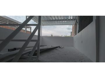 SE VENDE APTO EN CERRITOS VALLE