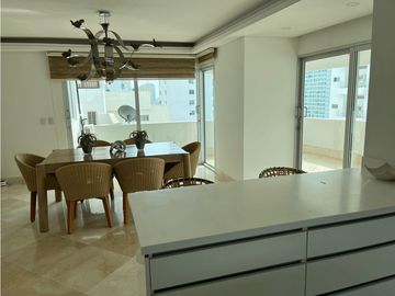 Apartamento Bocagrande sobre la bahia