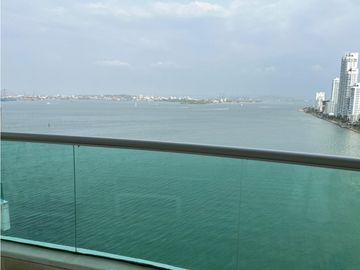 Apartamento Bocagrande sobre la bahia