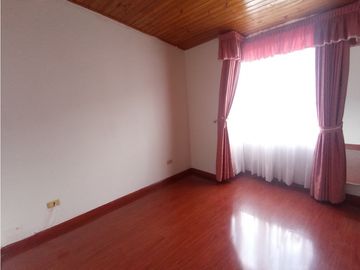 Vendo casa en conjunto cerrado en Chía