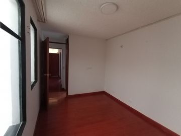 Vendo casa en conjunto cerrado en Chía