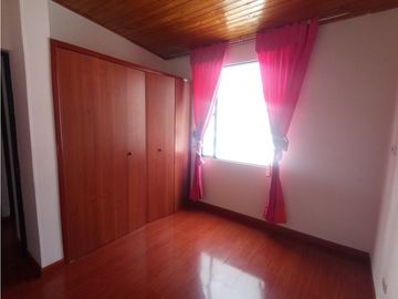 Vendo casa en conjunto cerrado en Chía