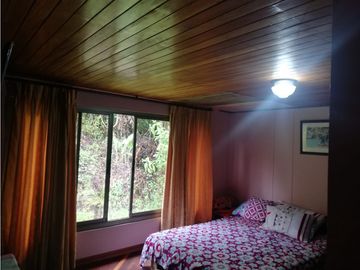 VENTA CASA CAMPESTRE VEREDA EL ARROYO VILLAMARA | CASA DE CAMPO