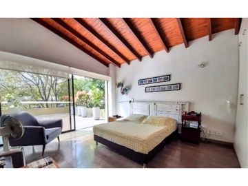 Apartamento dúplex en venta Envigado - Zúñiga (JS)