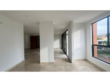 VENTA DE EXCLUSIVO APARTAMENTO EN SECTOR DE RIOMAR