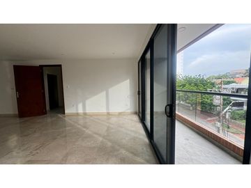 VENTA DE EXCLUSIVO APARTAMENTO EN SECTOR DE RIOMAR