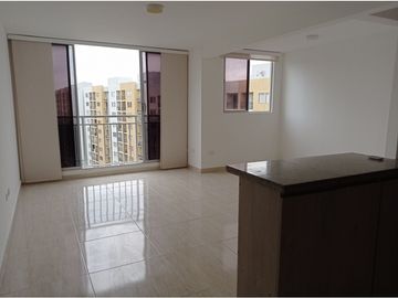 HERMOSO APARTAMENTO EN ALAMEDA DEL RIO PISO ALTO