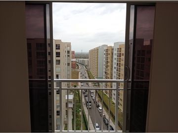 HERMOSO APARTAMENTO EN ALAMEDA DEL RIO PISO ALTO