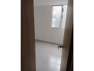 ESPECTACULAR APARTAMENTO EN ALAMEDA DEL RIO, FESCO E ILUMINADO