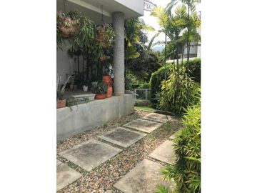 Venta de casa condominio Ciudad Jardin sur cali (GH)