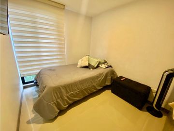 SE VENDE APARTAMENTO EN LA AVENIDA CENTENARIO - PRECIO DE OPORTUNIDAD