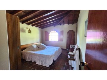 VENTA LOTE CON CASA RIONEGRO-LLANO GRANDE