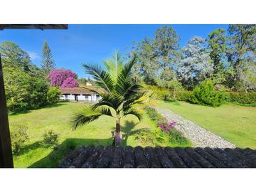 VENTA LOTE CON CASA RIONEGRO-LLANO GRANDE