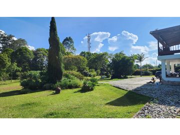 VENTA LOTE CON CASA RIONEGRO-LLANO GRANDE