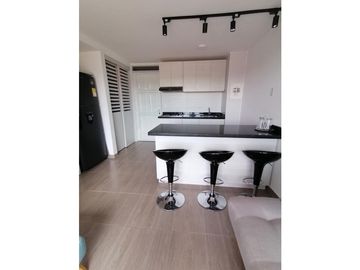 VENDO HERMOSO APARTAMENTO AMOBLADO O SIN AMOBLAR EN RICAURTE.
