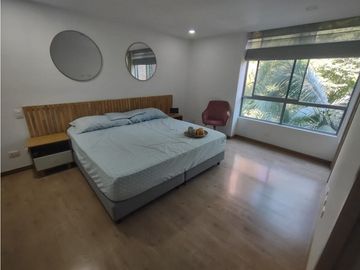 VENDO APARTAMENTO  LOMA DEL ESMERALDAL ENVIGADO