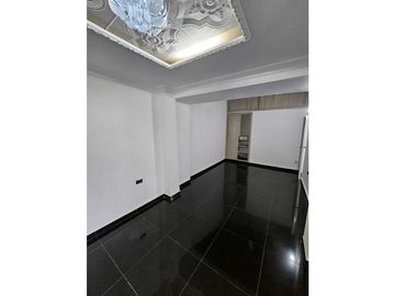 Casa remodelada en Villa Blanca-Bonda