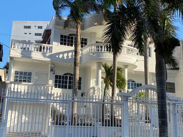 Casa En Venta En Barranquilla Ciudad Jardín