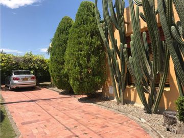 VENDO-PERMUTO HERMOSA CASA EN RICAURET - SAN MARCOS (IC)
