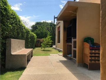 VENDO-PERMUTO HERMOSA CASA EN RICAURET - SAN MARCOS (IC)