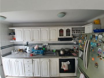 VENDO CASA DE 3 NIVELES EN VILLA SANTOS