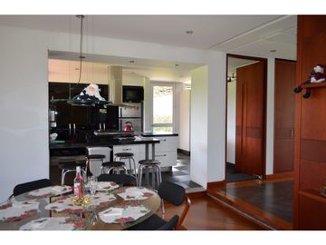 VENTA HERMOSA CASA  EN TENJO CON ZONAS VERDES DOS NIVELES  YG/MD