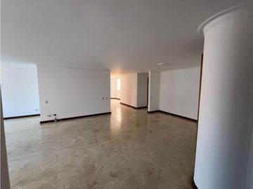 Venta de apartamento en Laureles