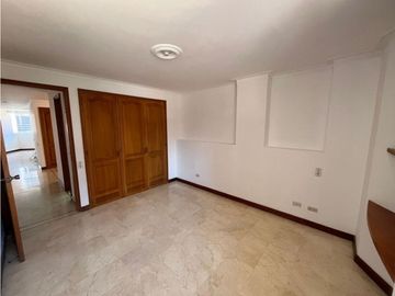 Venta de apartamento en Laureles