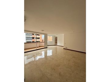 Venta de apartamento en Laureles