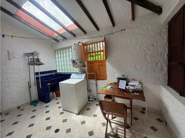 HERMOSA CASA CAMPESTRE ESQUINERA 5 MINUTOS DEL PUEBLO
