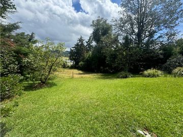 HERMOSA CASA CAMPESTRE ESQUINERA 5 MINUTOS DEL PUEBLO