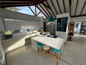 SE VENDE FINCA EN PARCELACIÓN VA LA CEJA RIONEGRO EXCELENTE PRECIO
