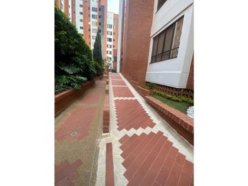 Venta de Apartamento en La Hacienda MIP 8030912