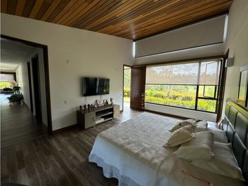 SE VENDE FINCA VA LA CEJA RIONEGRO EN PARCELACIÓN PERTENECE AL CARMEN