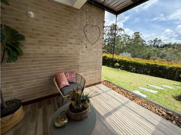 SE VENDE FINCA VA LA CEJA RIONEGRO EN PARCELACIÓN PERTENECE AL CARMEN