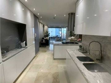 Apartamento remodelado en Reserva de.Cristales oeste Cali