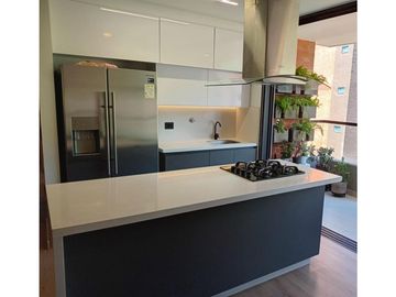 VENTA APARTAMENTO EN LOMA DE LOS MESA ENVIGADO