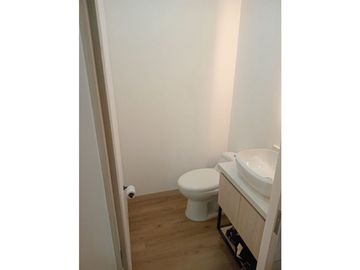 VENTA APARTAMENTO EN LOMA DE LOS MESA ENVIGADO