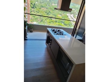 VENTA APARTAMENTO EN LOMA DE LOS MESA ENVIGADO