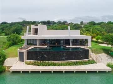 VENTA Casa en Baru, Condominio Marina de Barú