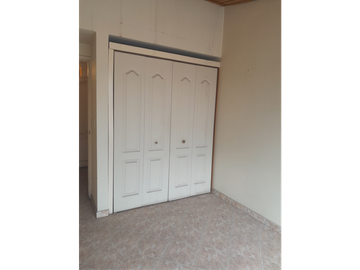 SE VENDE CASA COMERCIAL EN EL CENTRO DE ZIPAQUIRA