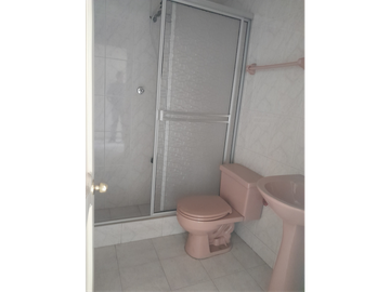 SE VENDE CASA COMERCIAL EN EL CENTRO DE ZIPAQUIRA