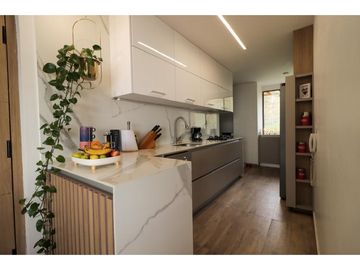 APARTAMENTO EN VENTA CON VISTA PANORMICA EN LOS CRISTALES C-VR