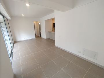 SE VENDE HERMOSO APARTAMENTO EN CIUDAD DEL RIO - MEDELLN