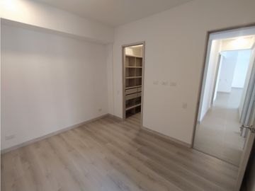 SE VENDE HERMOSO APARTAMENTO EN CIUDAD DEL RIO - MEDELLN