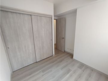 SE VENDE HERMOSO APARTAMENTO EN CIUDAD DEL RIO - MEDELLN