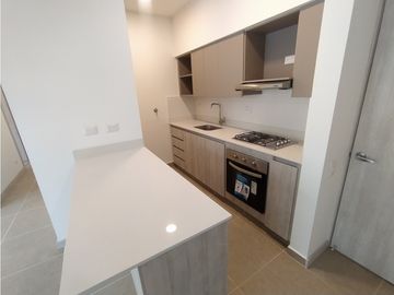 SE VENDE HERMOSO APARTAMENTO EN CIUDAD DEL RIO - MEDELLN