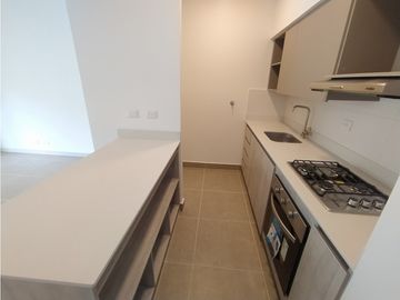 SE VENDE HERMOSO APARTAMENTO EN CIUDAD DEL RIO - MEDELLN