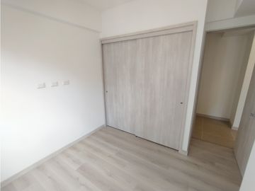 SE VENDE HERMOSO APARTAMENTO EN CIUDAD DEL RIO - MEDELLN