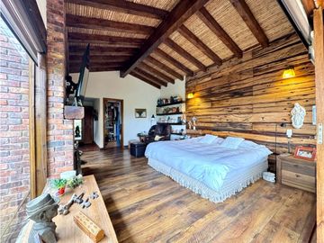 Vendo Casa Campestre Colonial en el Alto del Escobero